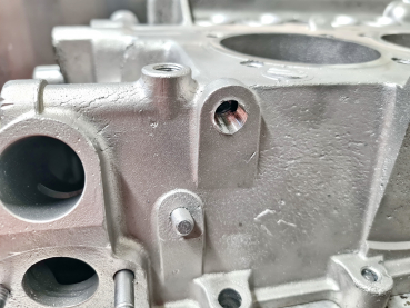 Preview: Ölkanäle öffnen und NPT-Gewinde schneiden